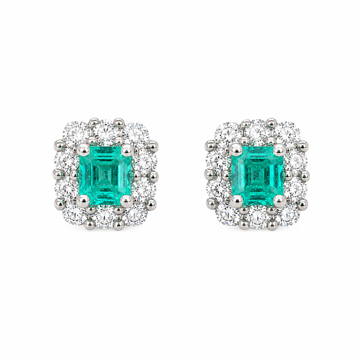 Aretes Esmeraldas cuadradas mini con halo de diamantes naturales en oro blanco de 18k