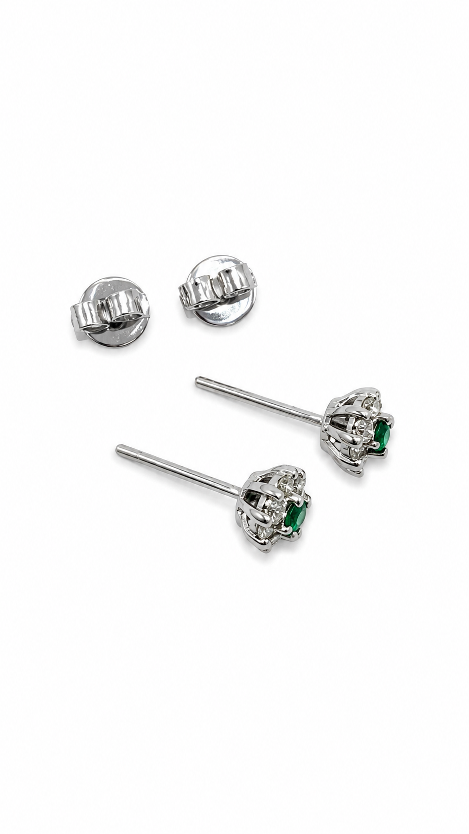 Aretes Esmeraldas cuadradas mini con halo de diamantes naturales en oro blanco de 18k