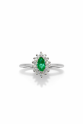 Anillo Marquís de Muzo – Esmeralda Colombiana Natural con Halo de Diamantes en Oro Blanco 18k