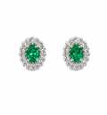 Aretes Muzo Royale – Esmeraldas Colombianas Naturales Ovaladas con Halo de Diamantes en Oro Blanco 18k